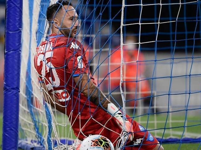 ¿Culpa de Ospina? Así fue el gol olímpico del Inter al Napoli. Foto: Getty Images