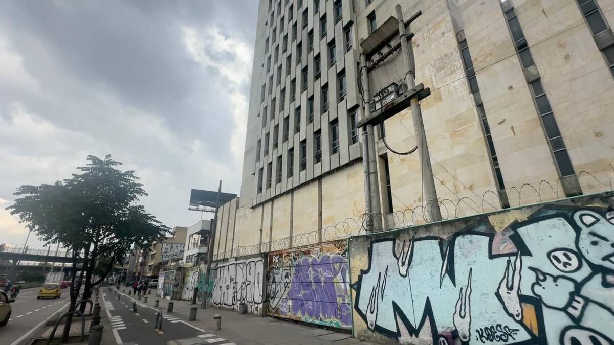 María Angélica González respondió por mal estado de nueva sede de Alcaldía de Teusaquillo