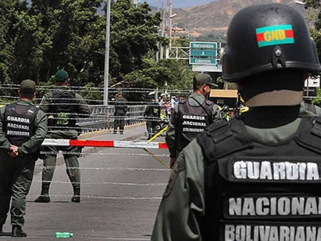 Capturan a dos integrantes de la Guardia Nacional Bolivariana en Colombia. Foto: Colprensa