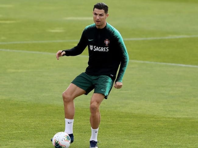 El seleccionador portugués cortó cualquier especulación tras asegurar de el capitán de la selección lusa esté realmente al 100% para este vital encuentro clasificatorio. Foto: Getty Images