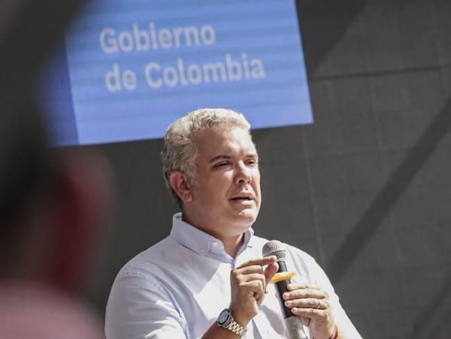 Iván Duque trabajará en la FIFA