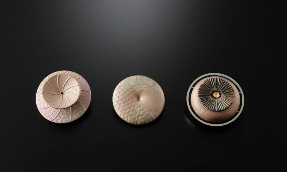 Las joyas con las que Tatiana Apráez, una reconocida artista nariñense, ganó el Concurso Bienal de Joyería de Japón 2022. Foto: Tatiana Apráez.