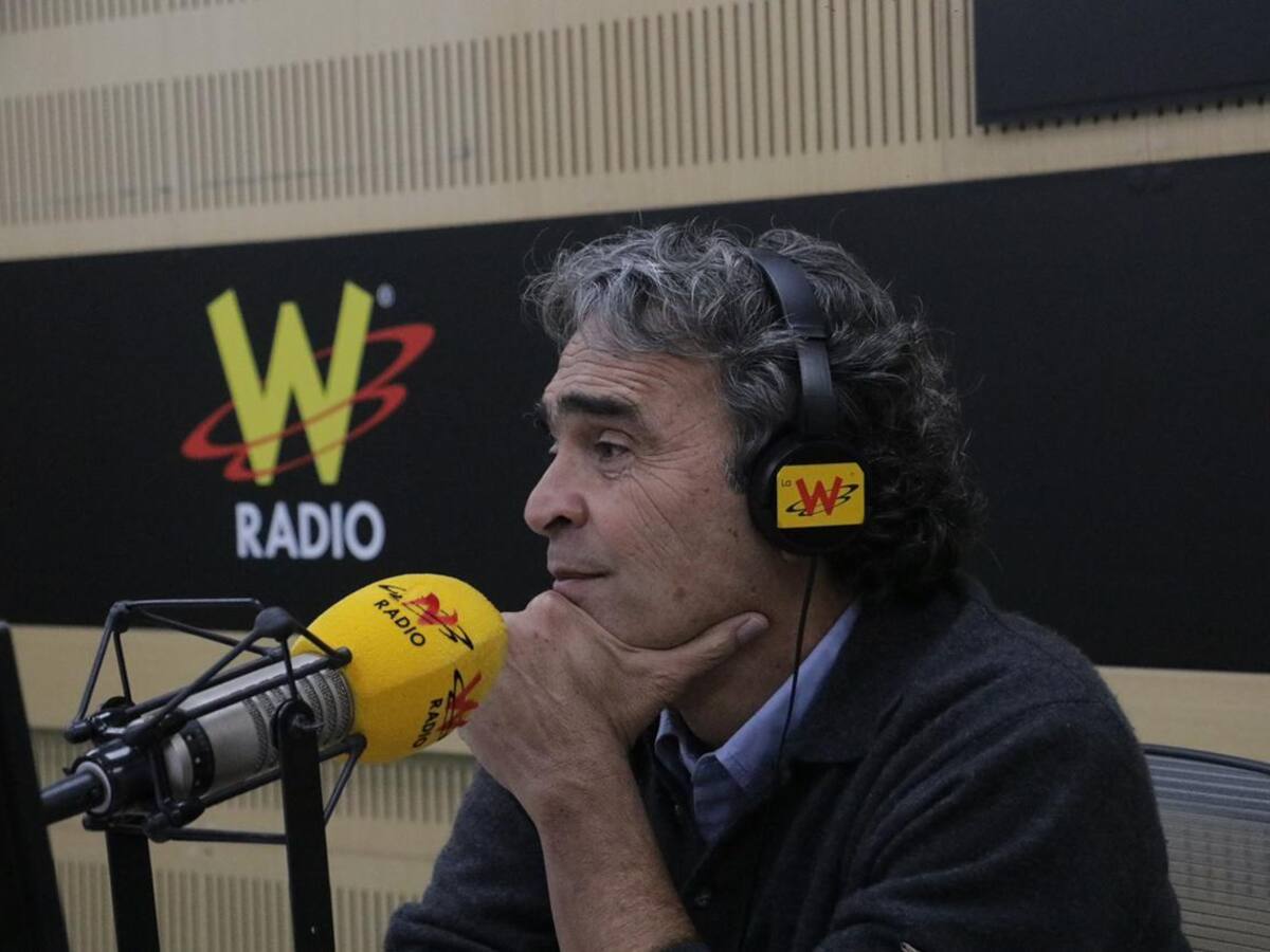 “No creo que se arregle el problema aumentando las recompensas por otros alias”: Sergio Fajardo sobre el paro armado