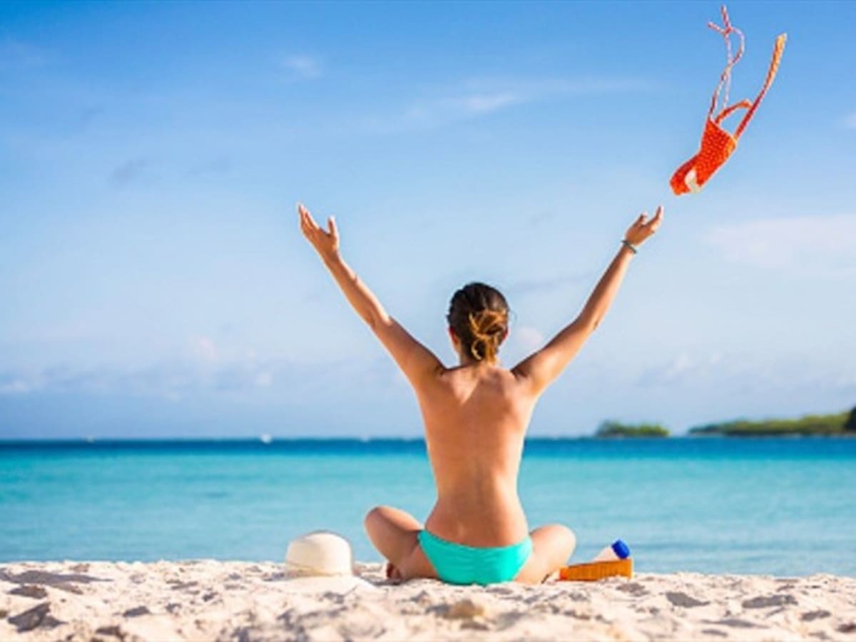 Las "vacaciones nudistas" ganan popularidad