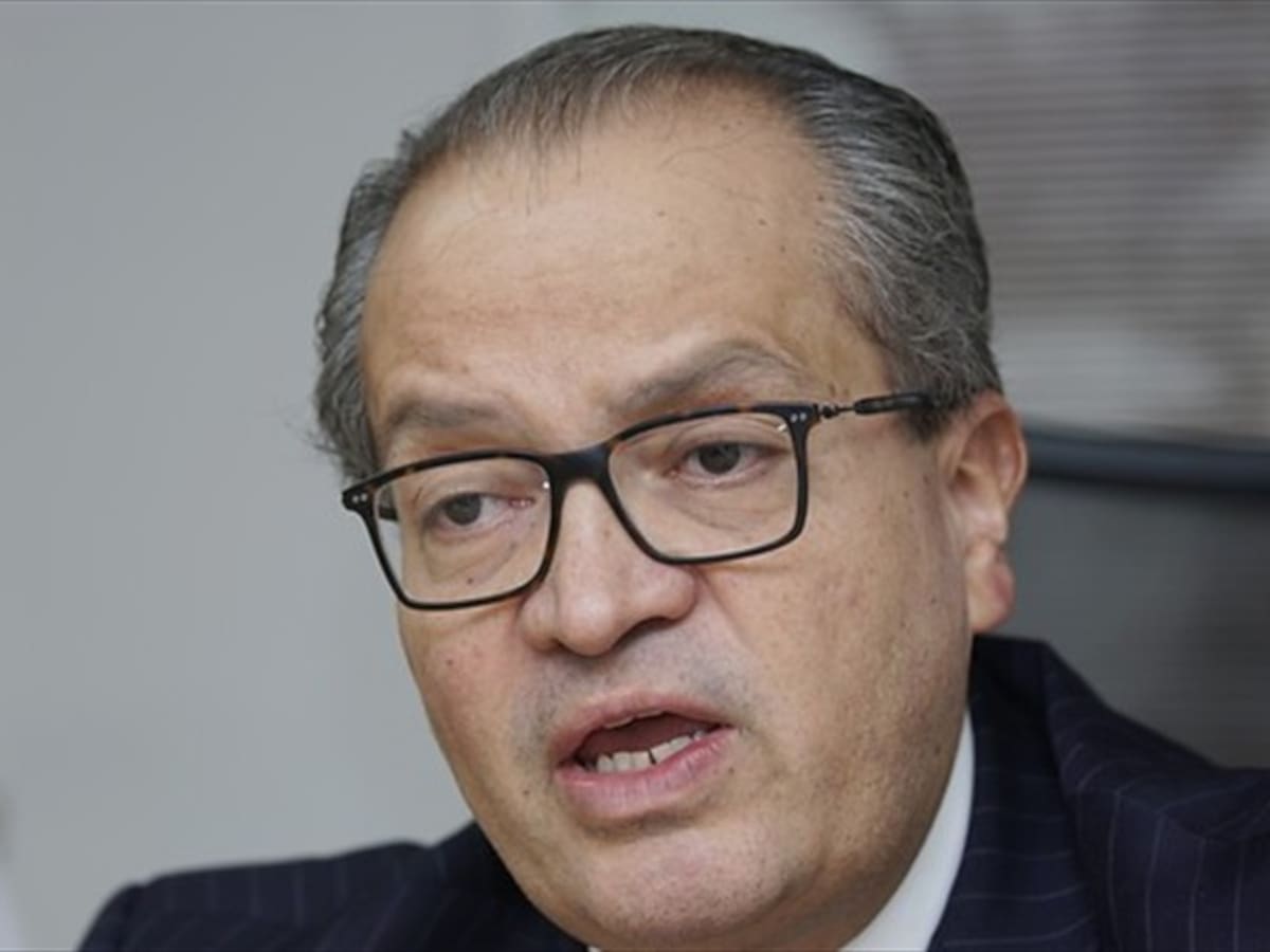 Procurador exige que se respete principio de legalidad en contratación de Transmilenio