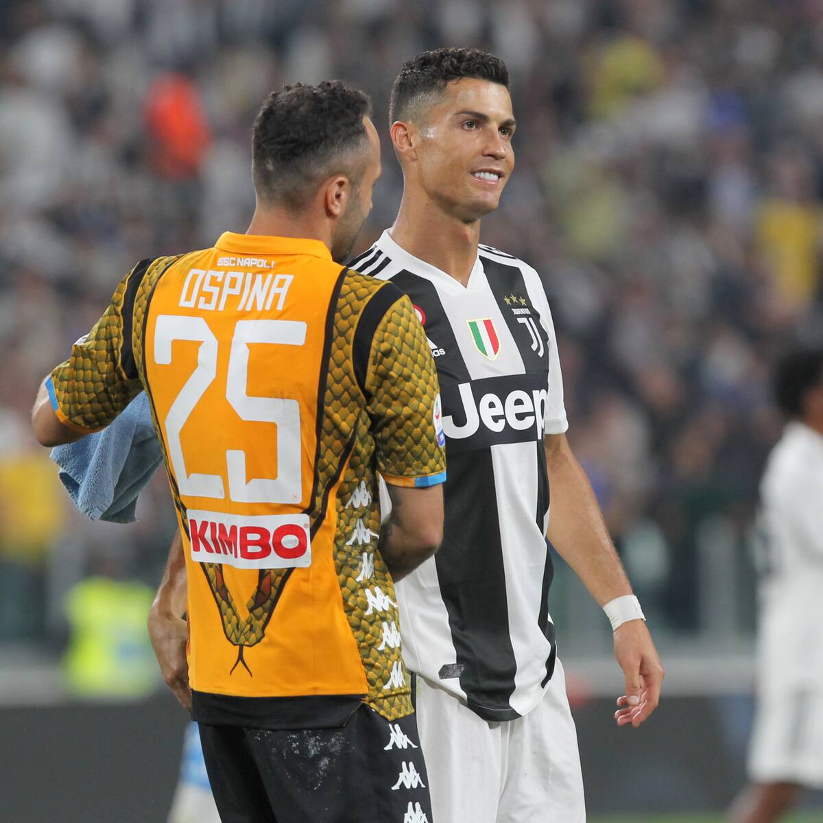 De rivales a colegas: así fue el saludo entre David Ospina y Cristiano en Al-Nassr