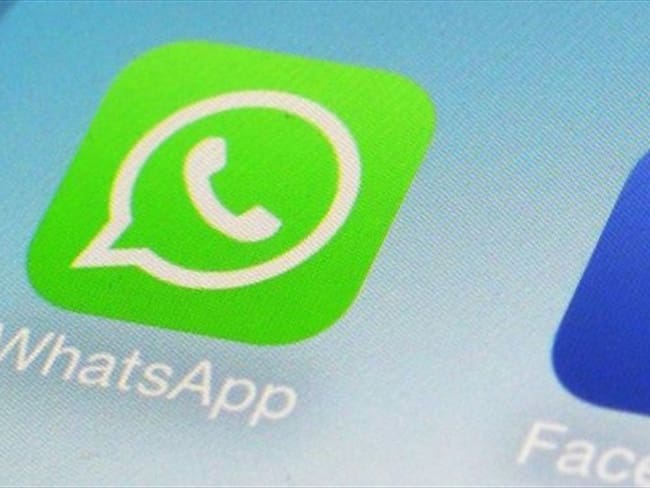 A partir de ahora, Whatsapp compartirá tu número con Facebook. ¿En qué se traduce esta nueva medida y qué debes hacer si quieres evitarlo?. Foto: BBC Mundo