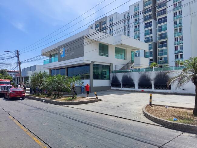 Conjunto residencial Flores del Recreo en donde se registró el incendio. Foto: Caracol Radio.