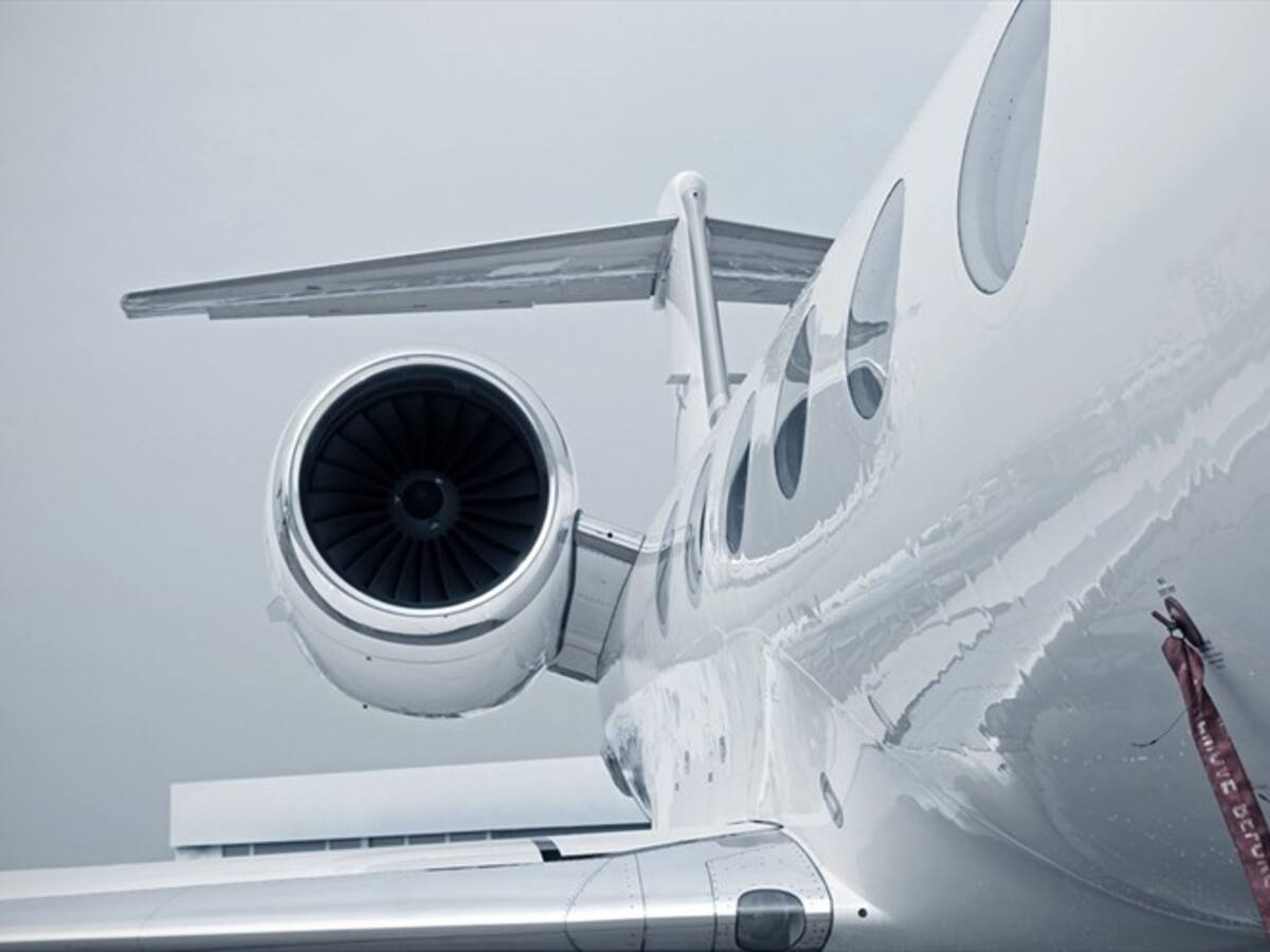 Avión con cartel de “¿quieres casarte conmigo?” se estrelló y una persona murió