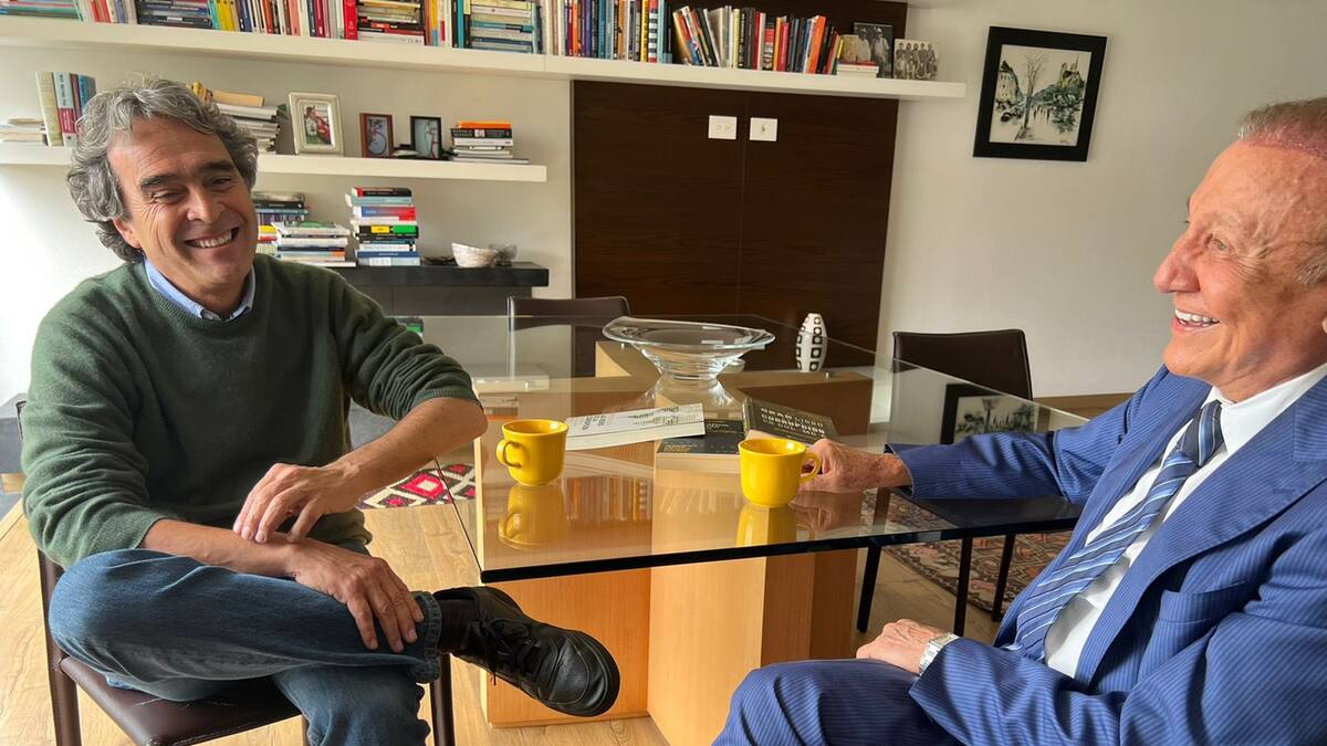 Sergio Fajardo y Rodolfo Hernández no fueron al debate del Externado, pero sí se reunieron