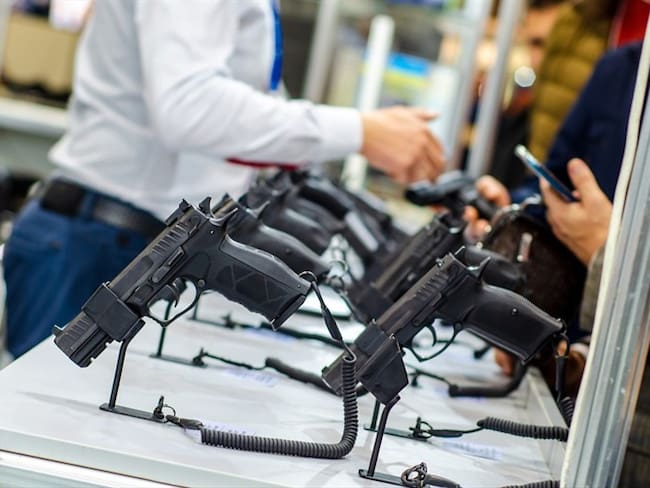 EE.UU. aprobó proyecto para ampliar verificación de antecedentes en compra de armas