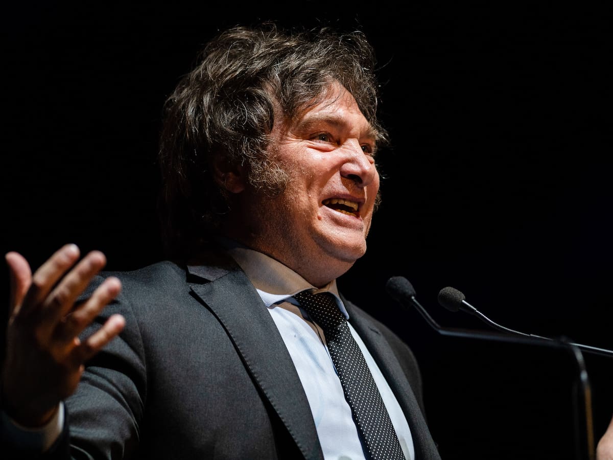 Javier Milei lanzó campaña en provincia de Buenos Aires y llama “pichón de Stalin” al gobernador