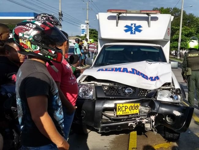 Dejan en libertad al conductor de ambulancia que atropelló a una joven en Cartagena. Foto: Transcaribe