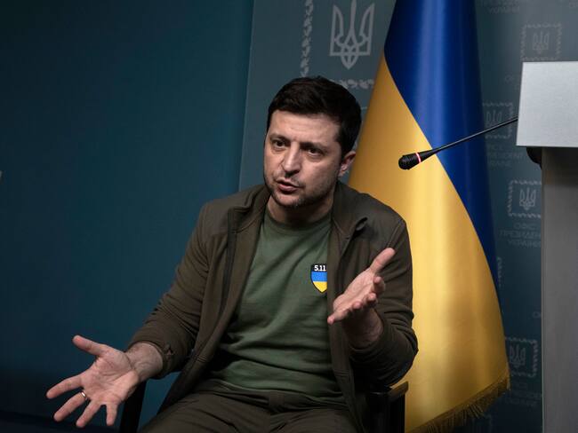 KYIV,UKRAINE - MARCH 3:  [FRANCE OUT] IMAGES EMBARGOED FROM USAGE IN FRANCE FOR 30 DAYS FROM CAPTURE DATE) Ukrainian President Volodymyr Zelensky  speaks at a press conference for selected media at his official residence the Maryinsky Palace on March 3,2022 in Kyiv, Ukraine. (Photo by Laurent Van der Stockt for Le Monde/Getty Images)