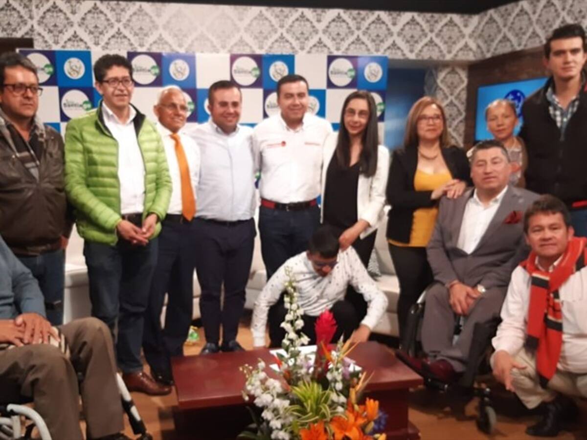Candidatos a la Gobernación de Boyacá firman pacto por población con discapacidad