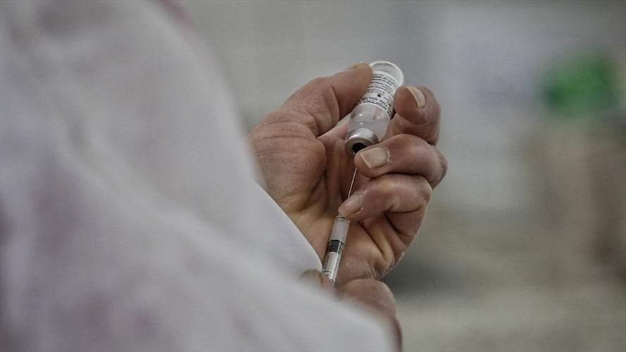 María del Carmen Sánchez, presidenta de Anthoc, dijo que los profesionales de la salud de ese hospital boyacense no fueron priorizados. . Foto: Colprensa - Álvaro Tavera