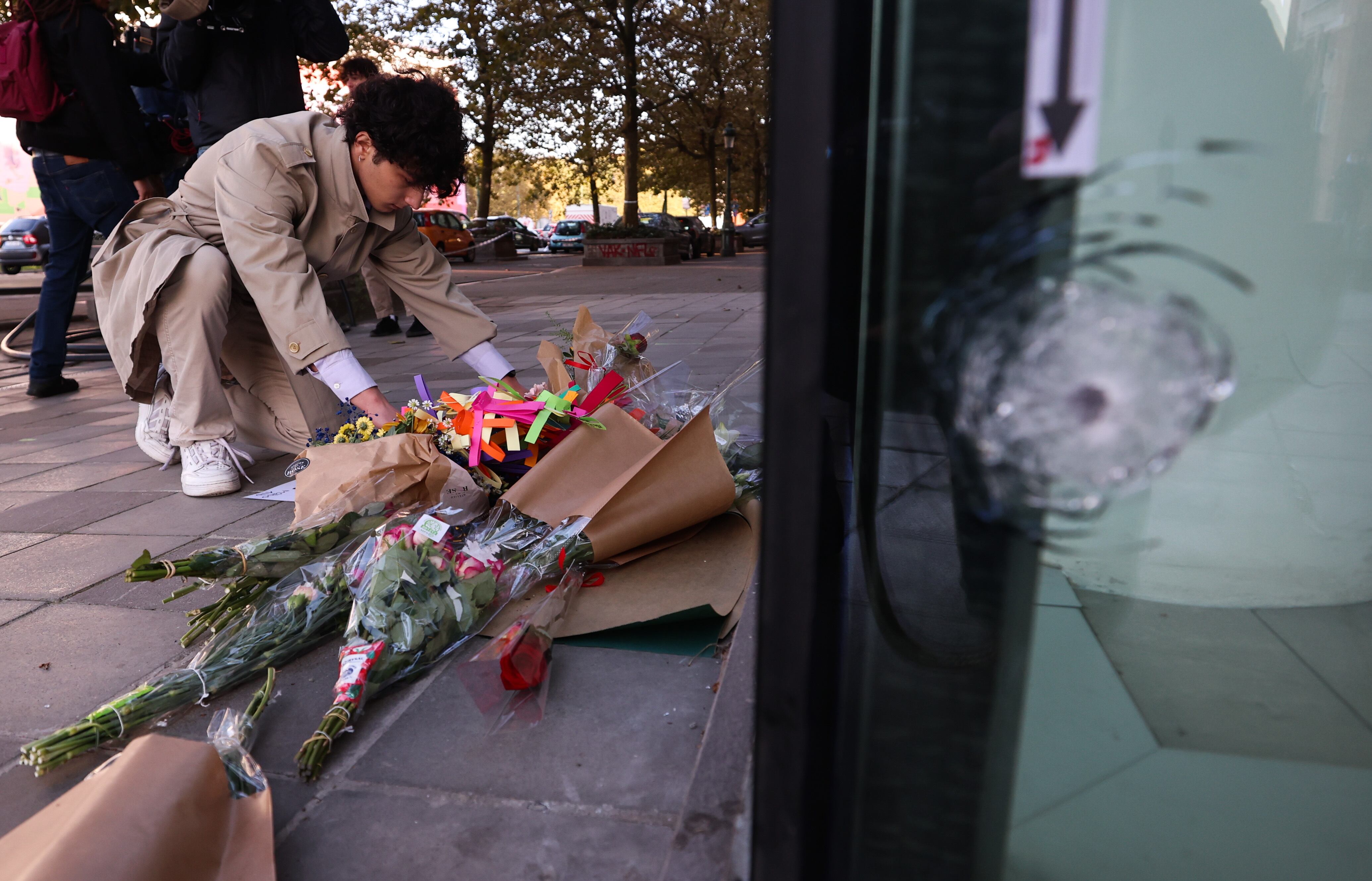 Homenaje a las víctimas del tiroteo en Bruselas. EFE/EPA/OLIVIER HOSLET