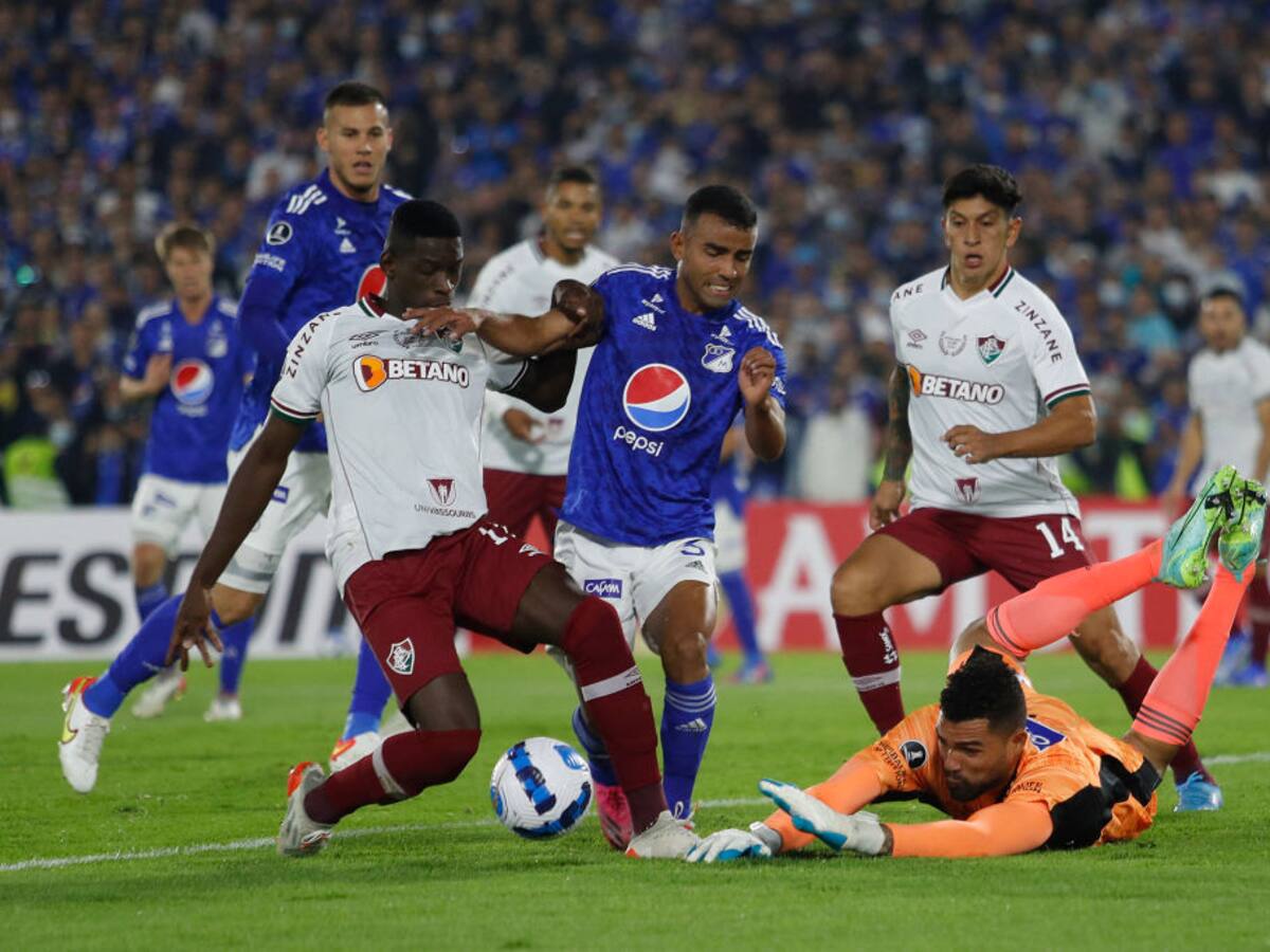 Millonarios no supo administrar su ventaja y Fluminense remontó en El Campín