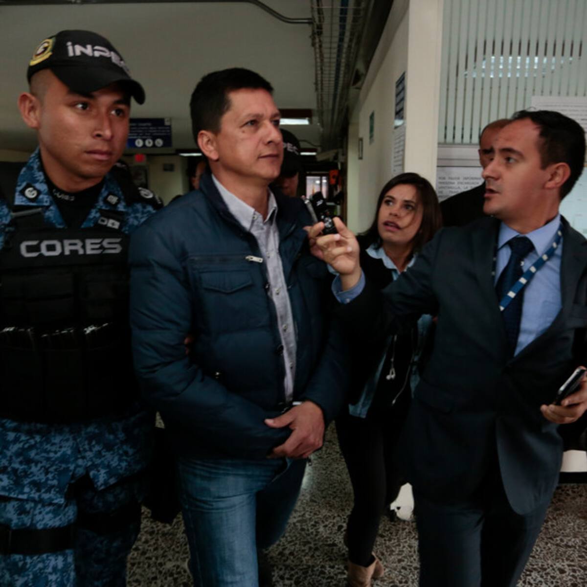 Víctimas denuncian atropellos en trámite de expulsión del coronel González del Río