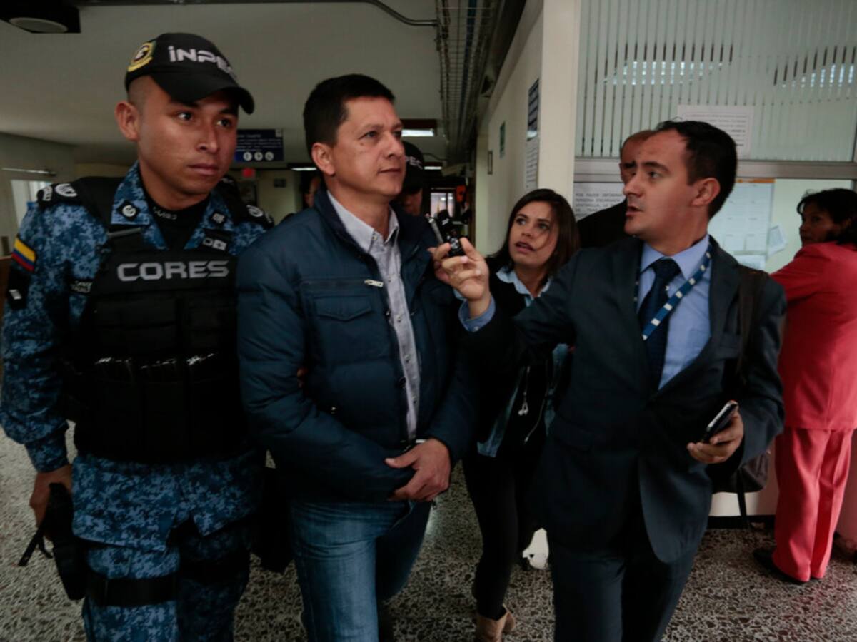 Víctimas denuncian atropellos en trámite de expulsión del coronel González del Río