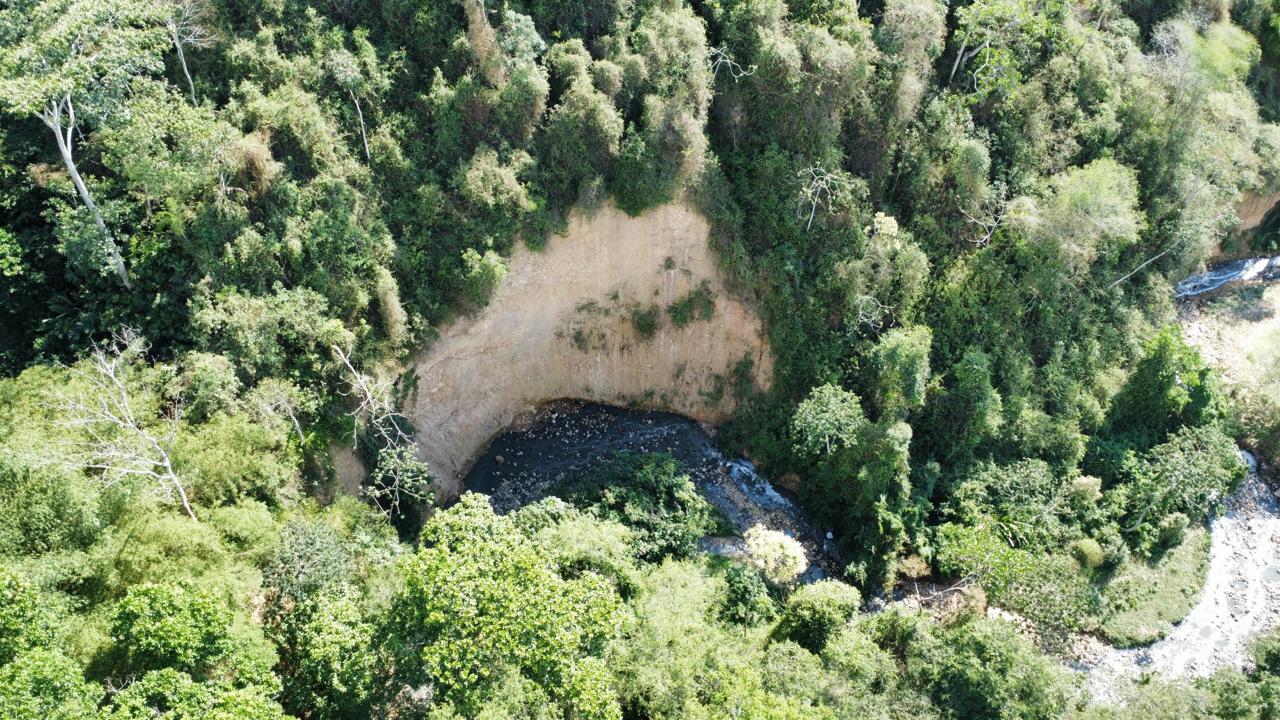 Minería ilegal en la escarpa occidental de Bucaramanga tiene en alerta a la comunidad. Foto: Suministrada