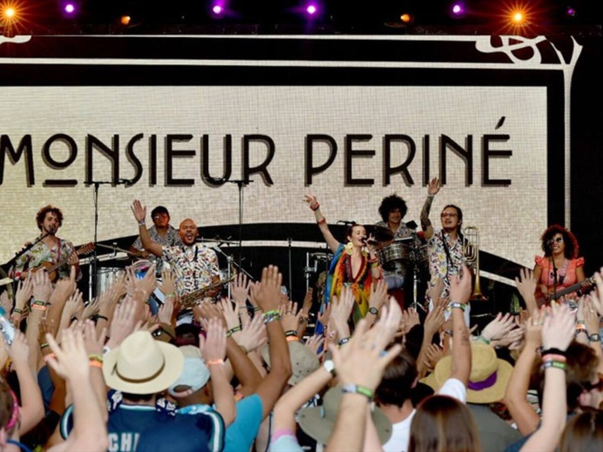 Monsieur Periné presenta ‘Viva la vida’ y ‘Mundo paralelo’