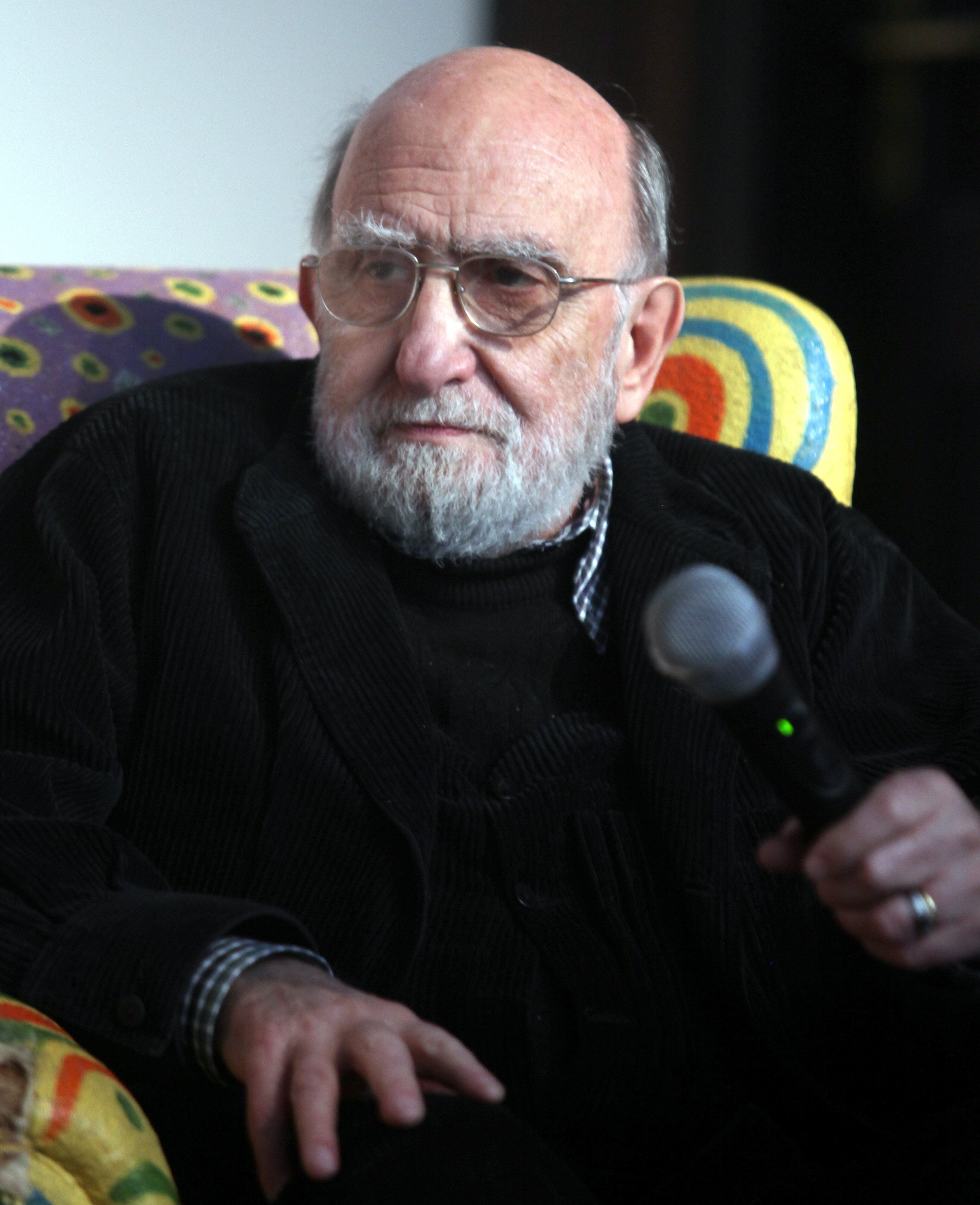Luis Felipe Noé, figura central del arte contemporáneo en América Latina. FOTO: EFE/ Iván Franco ARCHIVO