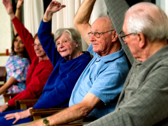 Imagen de referencia de adultos mayores. Foto: Getty Images.