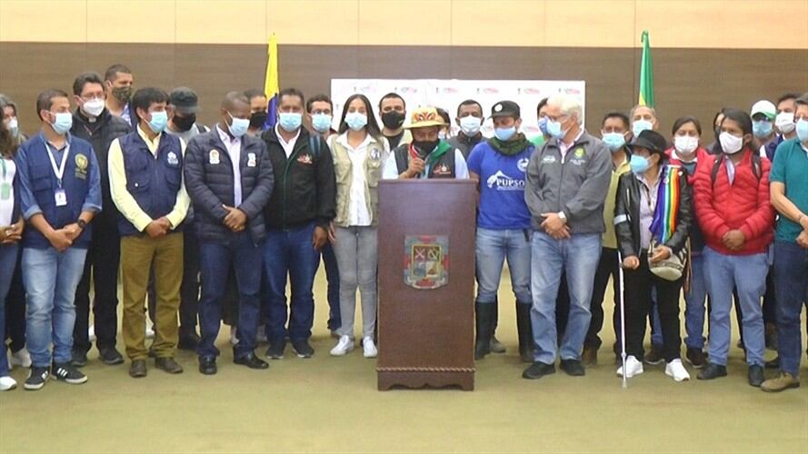 Delegados de las organizaciones y las autoridades mantienen los encuentros en el Puesto de Mando Unificado, PMU. Foto: Gobernación del Cauca