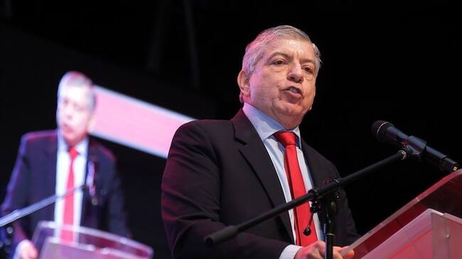 El expresidente César Gaviria calificó como “regresiva” la Ley de Financiamiento. Foto: Colprensa