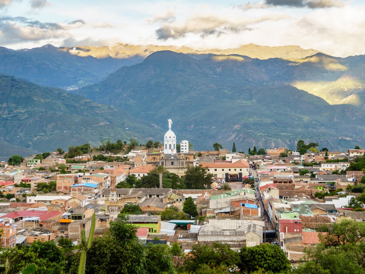 ¿Cuál es el municipio más alto y más bajo del departamento de Boyacá? Son 123 pueblos