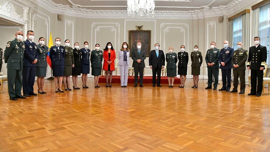 La estrategia también contempla un fortalecimiento de los canales de denuncia y la creación de observatorios de género.. Foto: Presidencia