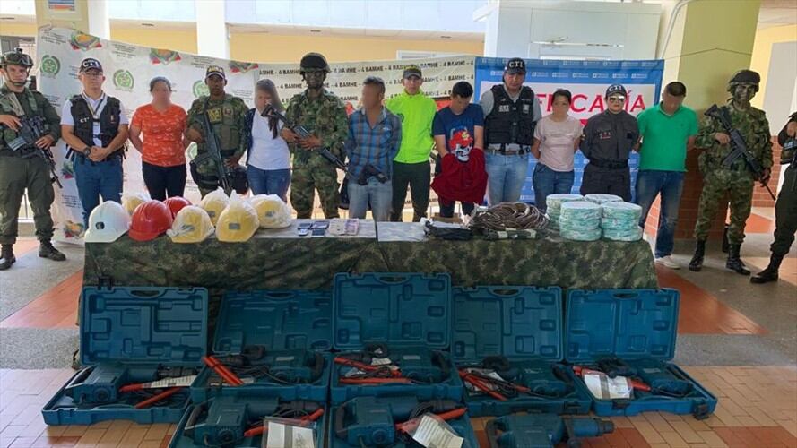 Según las autoridades, los detenidos integraban una banda conocida como Los Midas. Foto: Fiscalía