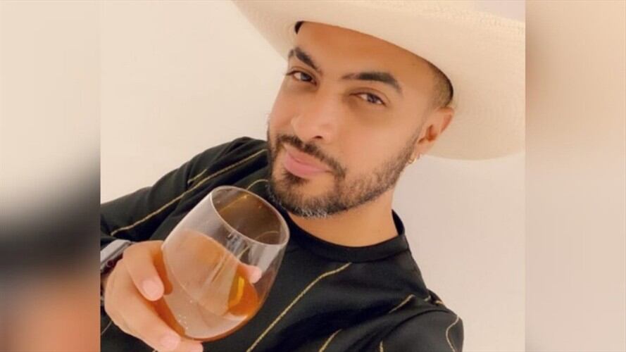 Jhon Álex Castaño es un reconocido cantante de música popular en Colombia. Foto: Instagram: @jhonalexcastano