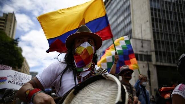 ¿Qué propone para que se concrete una solución negociada a las protestas? #ParaEscucharnosMejor. Foto: Colprensa