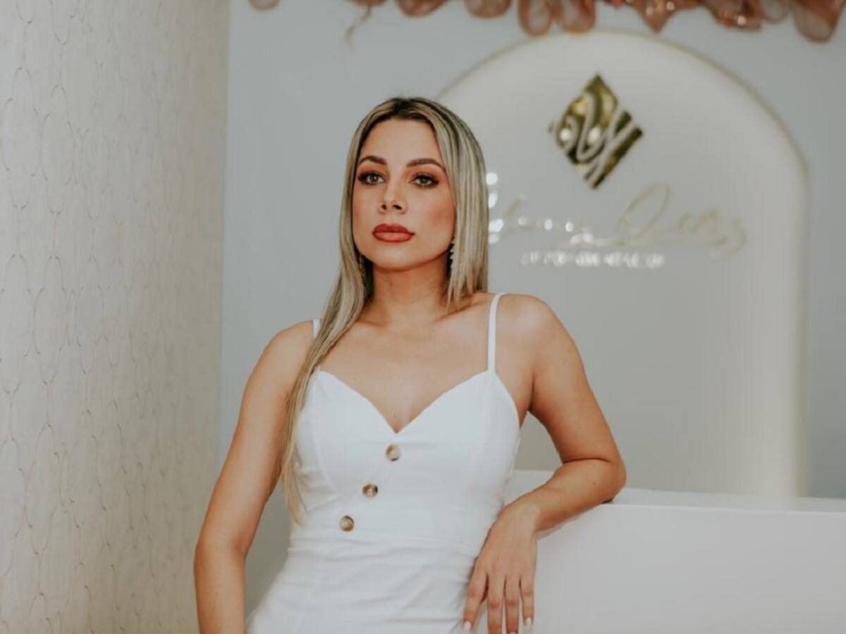 Cejas y pestañas en manos de profesionales