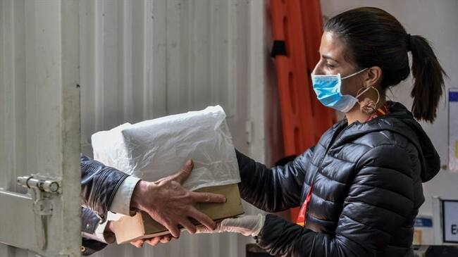 SIC ordena a MercadoLibre, Linio y OLX retirar publicaciones de productos que ofrecen beneficios contra el Covid-19. Foto: Getty Images