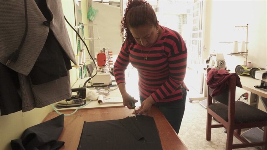 Desde las filas de la guerrilla, más que un fusil, su anhelo era una maquina de coser y estar con sus tres hijos.  . Foto: ARN