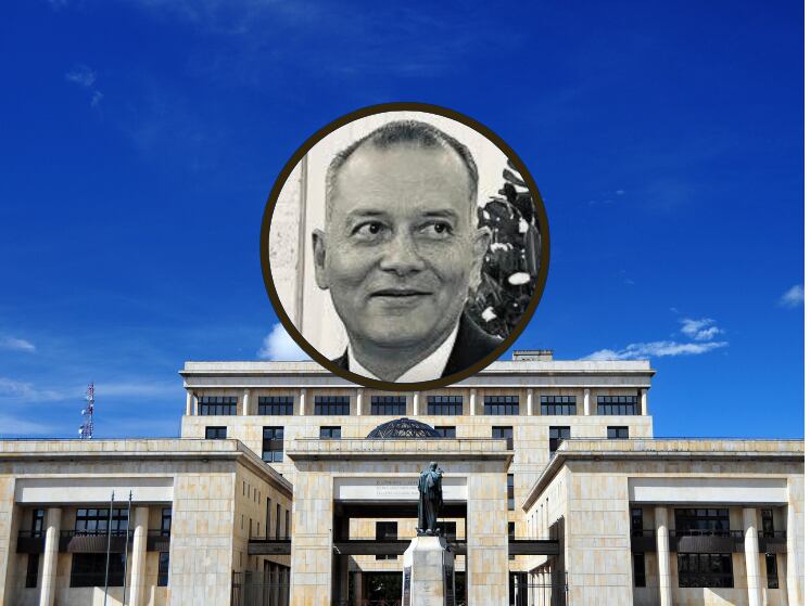 Magistrado  Álvaro Restrepo Valencia