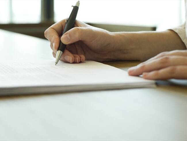 ¿En Bolívar favorecieron a amigo del Gobernador con contrato para atender COVID- 19?. Foto: Getty Images