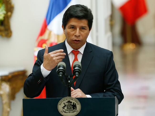 Presidente de Perú, Pedro Castillo, mientras habla en un Gabinete Binacional/ Pie de foto: EFE