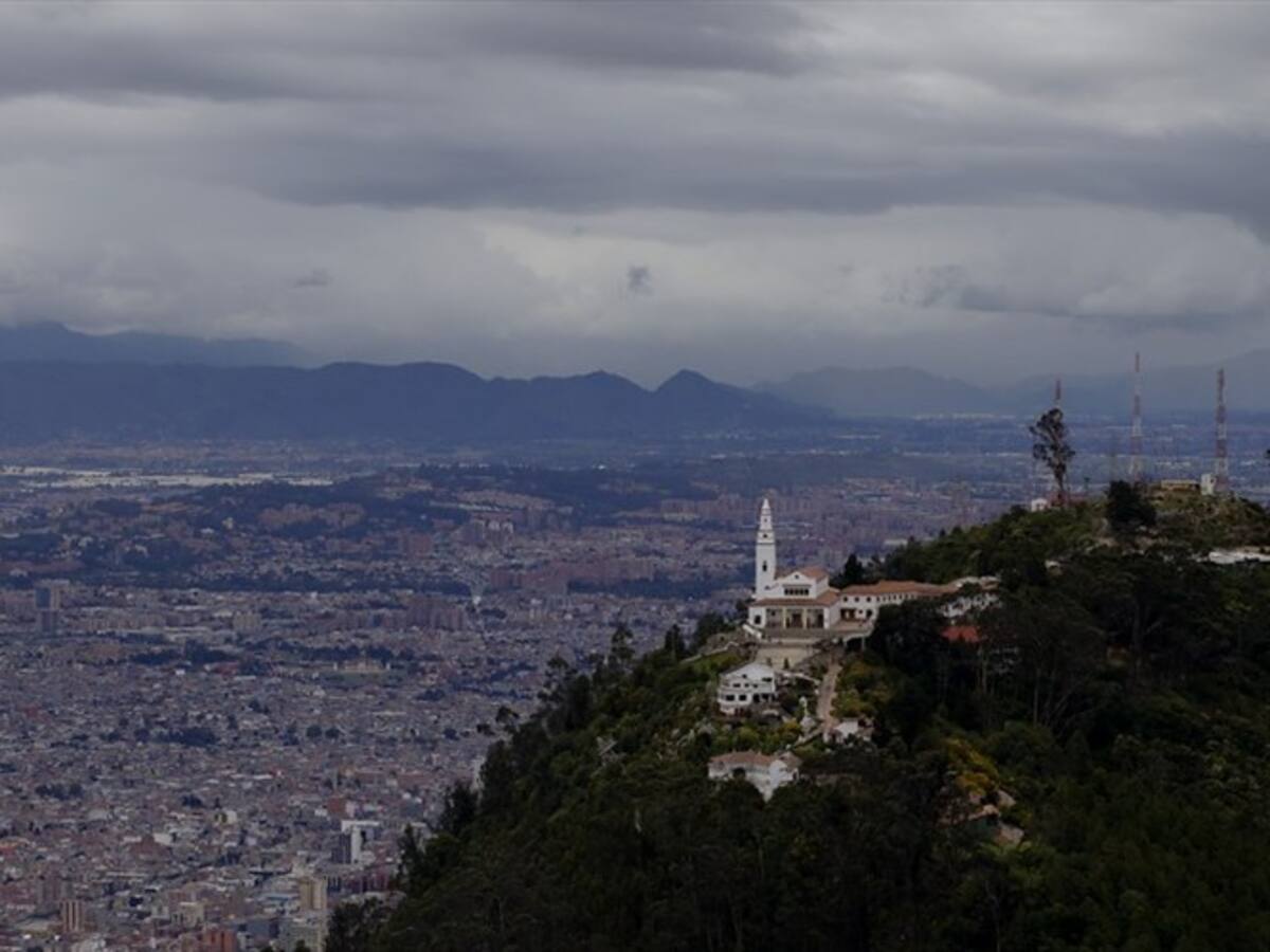 Molestia en Cámara por exclusión de cuatro congresistas en reunión con Alcaldía Peñalosa