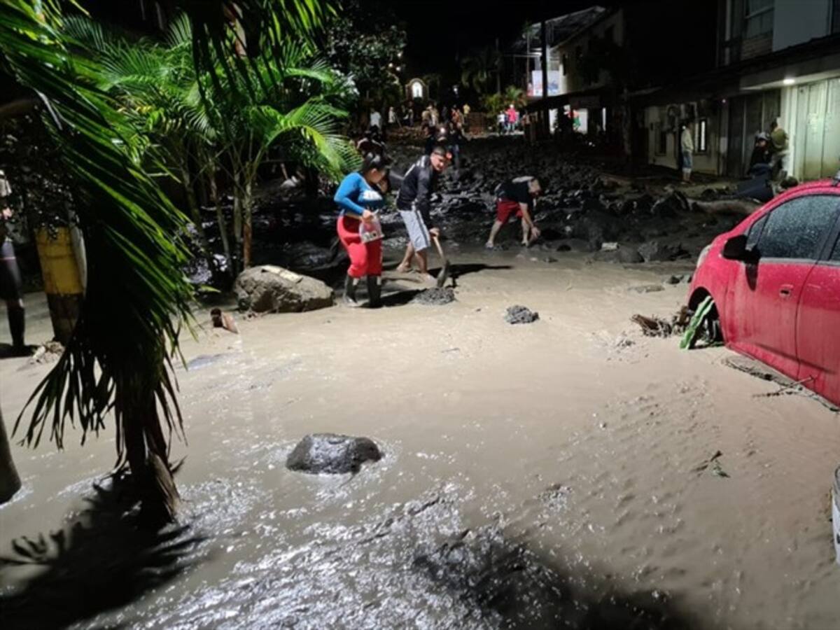 Fuertes lluvias dejaron 185 viviendas y 52 locales comerciales afectados en Dabeiba
