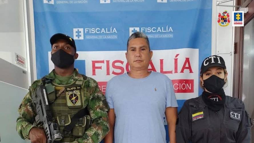 Ex gerente de Indervalle se presentó ante el CTI para cumplir una condena a 7 años de prisión por corrupción. Foto: Fiscalía.