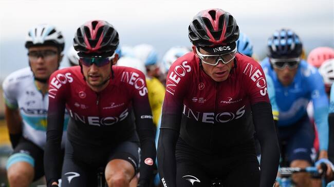 Chris Froome sufrió una fuerte caída durante la cuarta etapa de Dauphiné en Roanne. Foto: Getty Images
