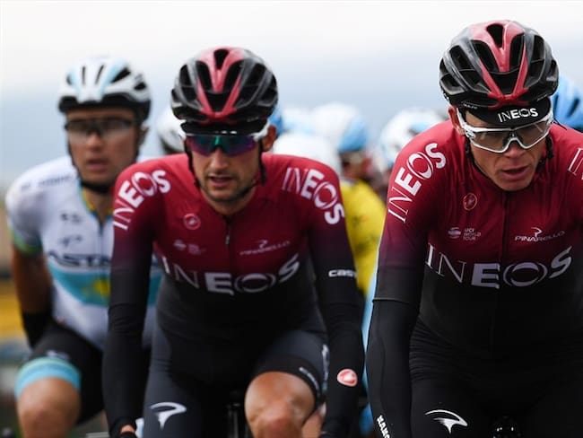 Chris Froome sufrió una fuerte caída durante la cuarta etapa de Dauphiné en Roanne. Foto: Getty Images