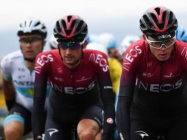 Chris Froome sufrió una fuerte caída durante la cuarta etapa de Dauphiné en Roanne. Foto: Getty Images