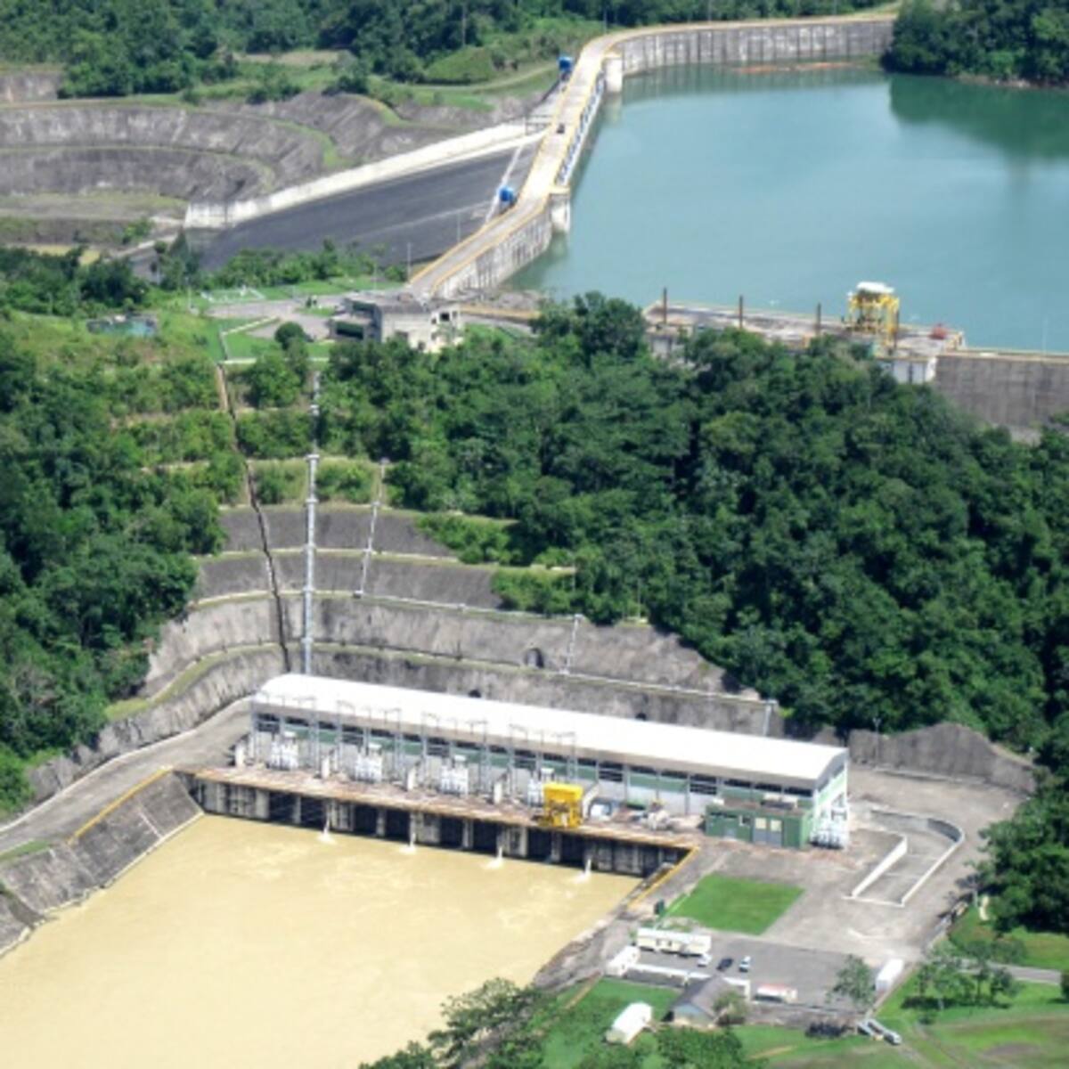 Urrá acoge las resoluciones de la CREG sobre precios de energía