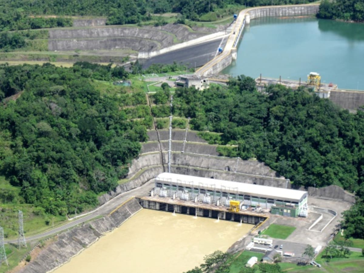 Urrá acoge las resoluciones de la CREG sobre precios de energía