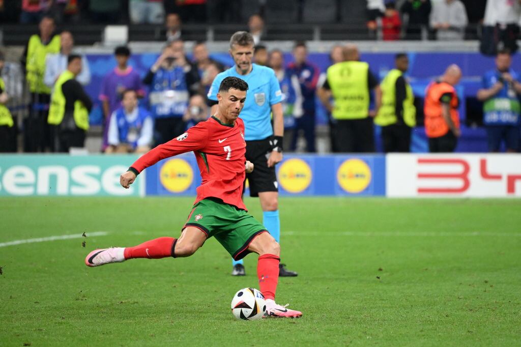 Portugal v Eslovenia. (Photo by Gokhan Balci/Anadolu via Getty Images)